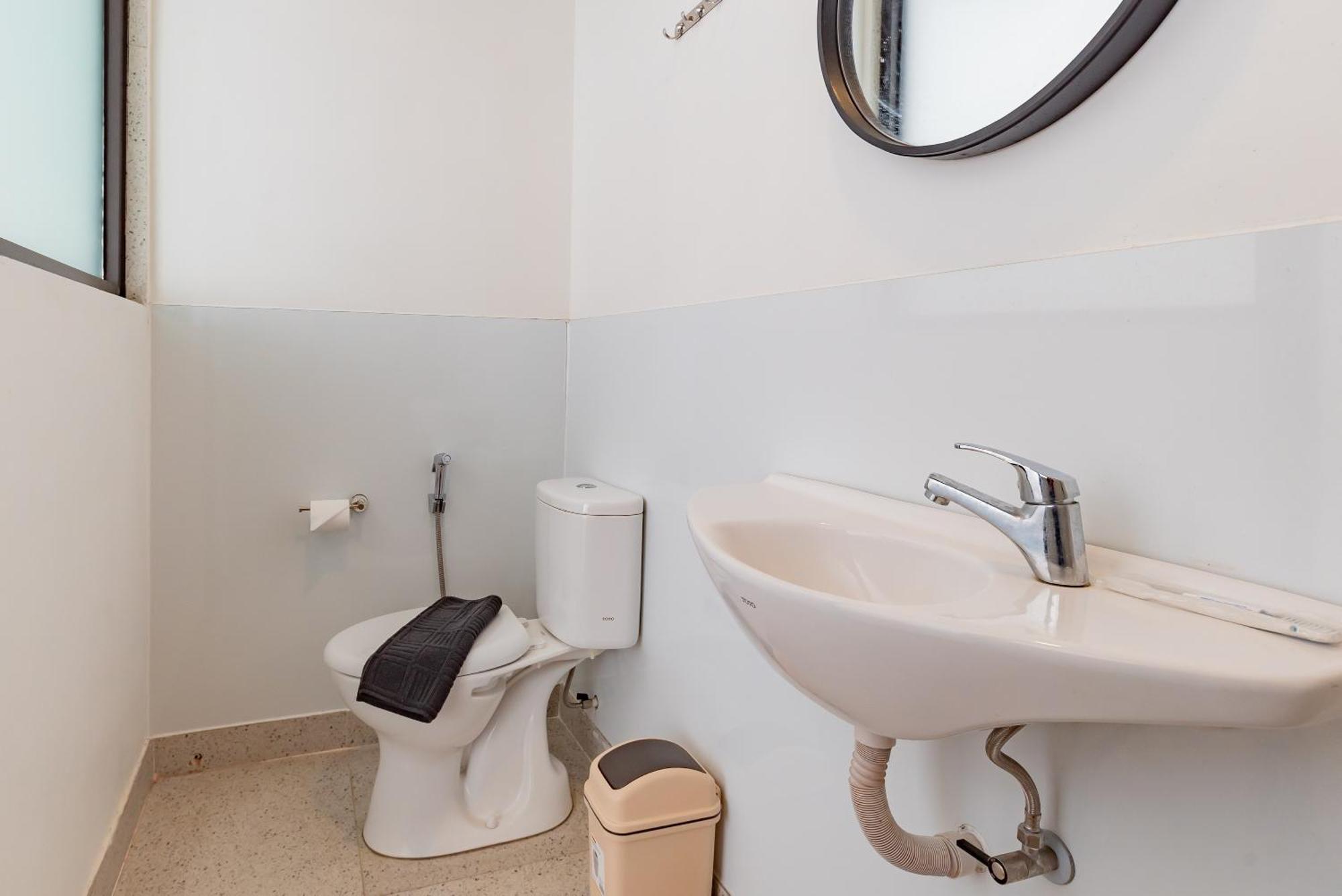 Sans Bobosini By Reddoorz Hotel 3*